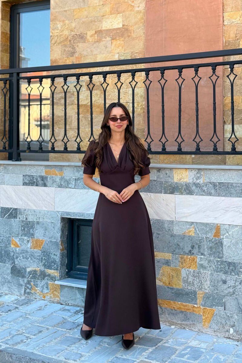 ONE COLOR SHORT SLEEVE V NECK WOMEN DRESS DARK BROWN/KAE - 1
