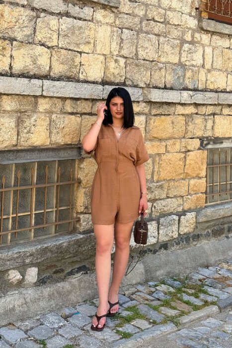 ONE COLOR SHORT WOMAN JUMPSUIT BROWN/KAFE - 