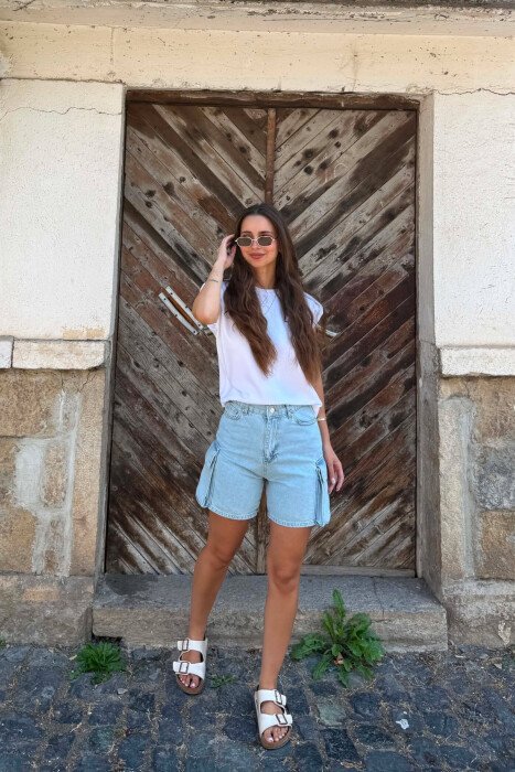ONE COLOR SIDE POCKETS DENIM WOMAN SHORTS BABY BLUE/BLU BY - KLAUDIO FASHION