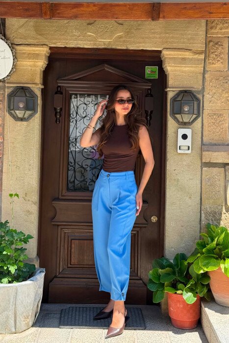 ONE COLOR SIMPLE BUTTON LEG DETAIL WOMAN TROUSERS LIGHTBLUE/BZ - 3