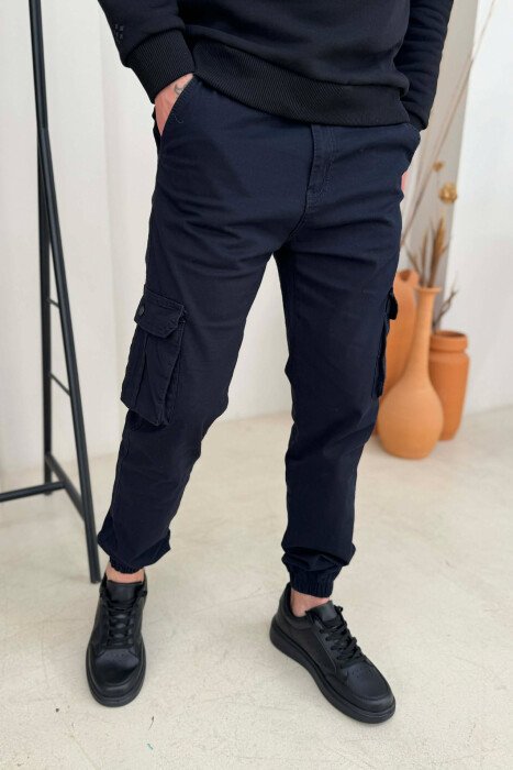 PANTALLONA TE THJESHTA CARGO PER MESHKUJ NE NGJYRE BLU TE ERRET - KLAUDIO FASHION
