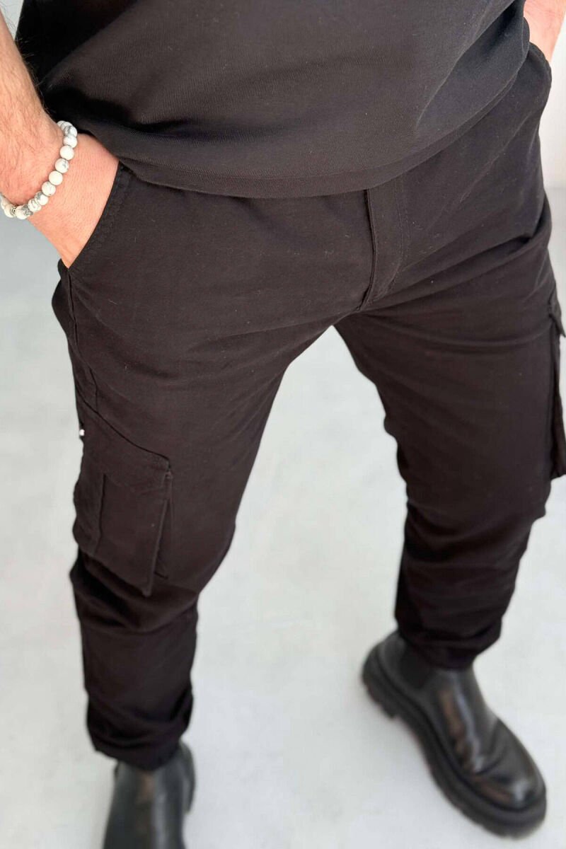 ONE COLOR SIMPLE CARGO MEN PANTS BLACK/ E ZEZE - 3