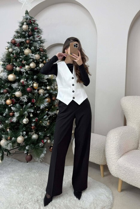 ONE COLOR SIMPLE CLASSIC WOMEN VEST WHITE-E BARDHE - KLAUDIO FASHION