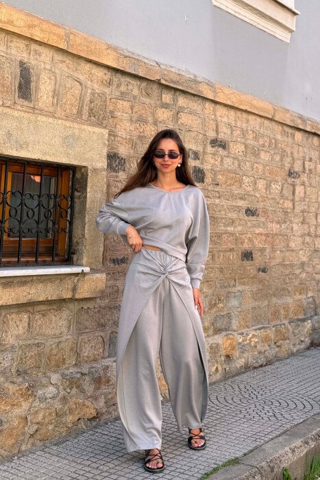 ONE COLOR SIMPLE CROP+TROUSERS WOMEN SET GREY/GRI - KLAUDIO FASHION