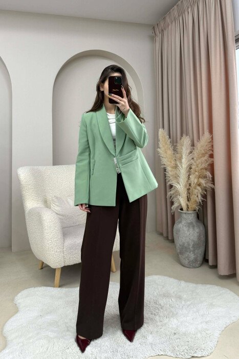 XHAKETE KLASIKE NJE NGJYRESHE ME DETAJE TE THJESHTA PER FEMRA NE NGJYRE MENTE - KLAUDIO FASHION