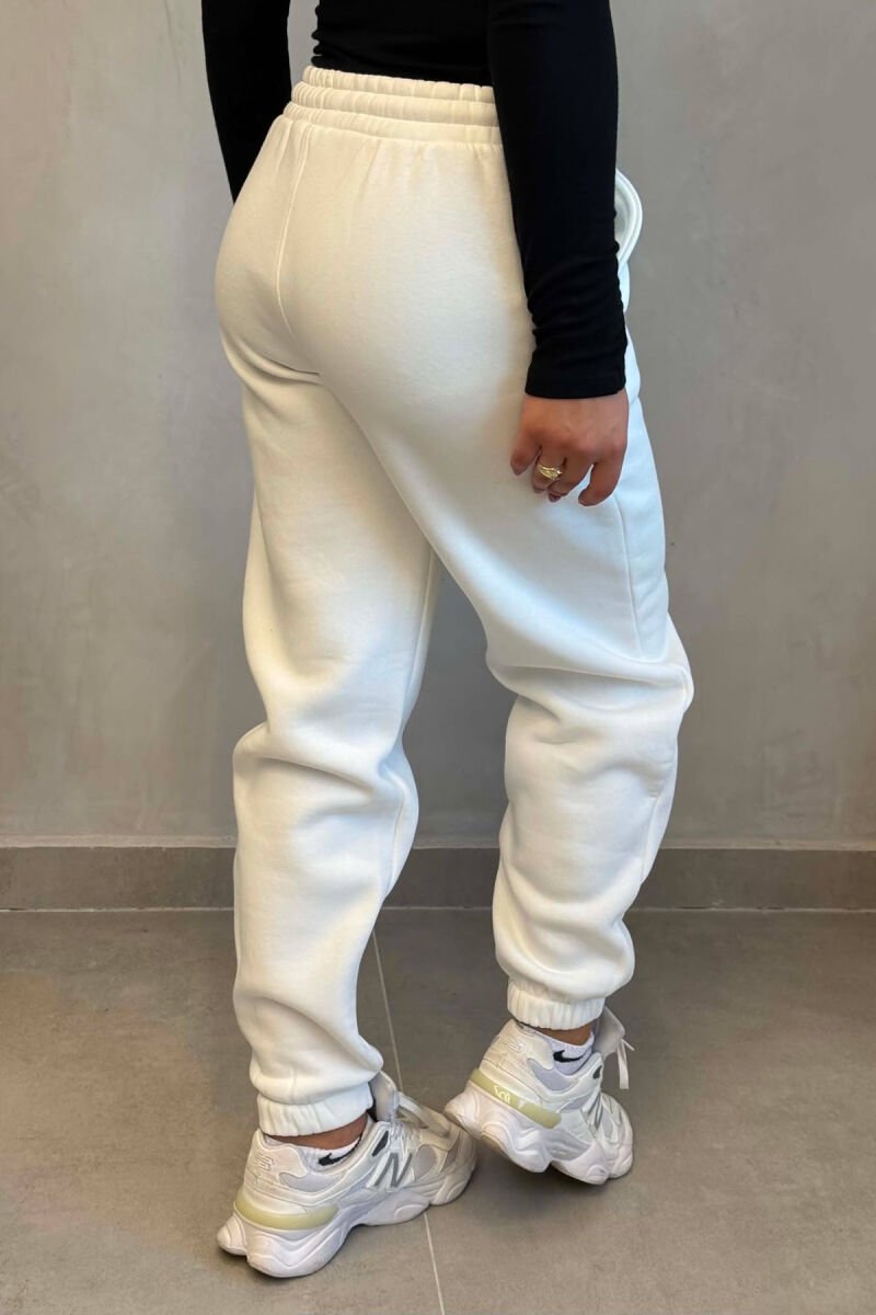 ONE COLOR SIMPLE FLUFFY WOMAN SWEATPANTS WHITE-E BARDHE - 2