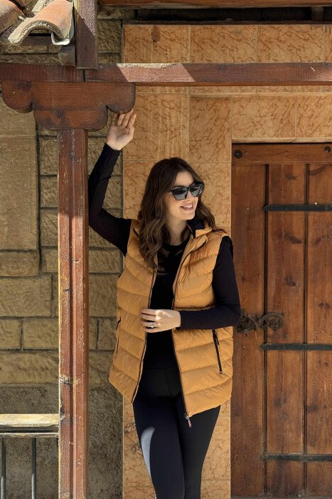 ONE COLOR SIMPLE HOOD WOMEN VEST MUSTARD/MUSTARDE - 2