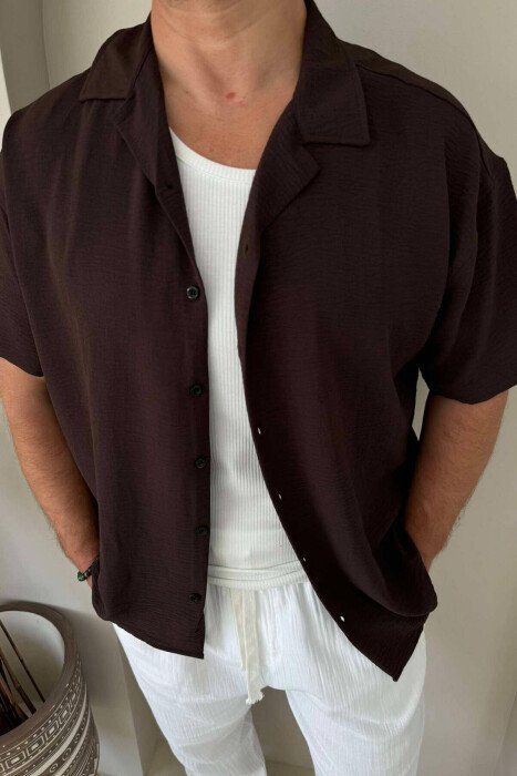 KËMISHË NJË NGJYRËSHE PËR MESHKUJ NË NGJYRË KAFE - KLAUDIO FASHION