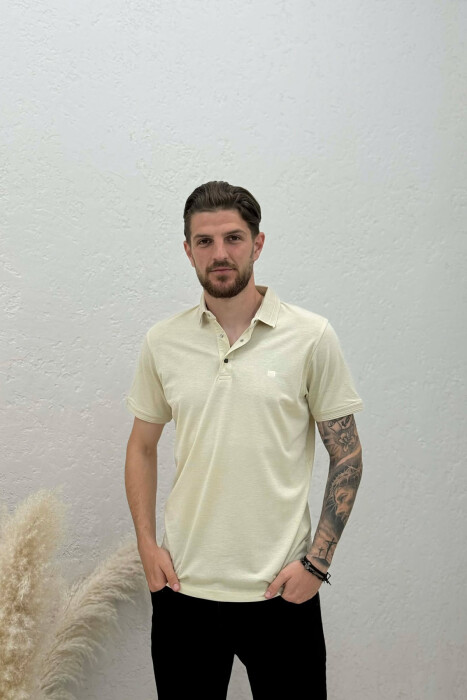 T-SHIRT I THJESHTE NJE NGJYRESH PER MESHKUJ NE NGJYRE BEZHE - KLAUDIO FASHION