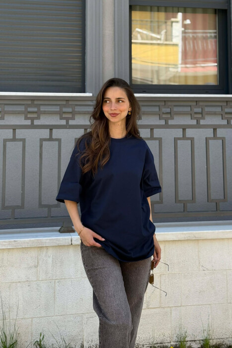 T-SHIRT NJË NGJYRËSH I THJESHTË PËR FEMRA NË NGJYRËN BLU - KLAUDIO FASHION