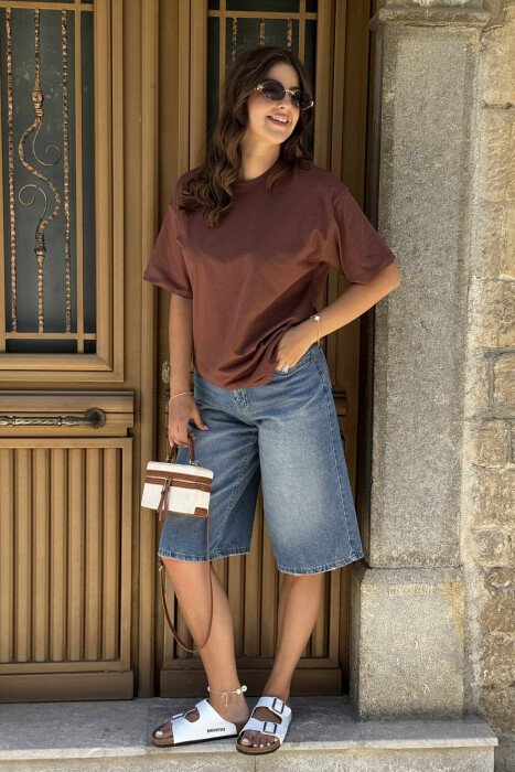 ONE COLOR SIMPLE ROUND NECK WOMEN T-SHIRT BROWN/KAFE 