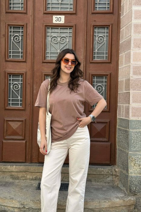 ONE COLOR SIMPLE ROUND NECK WOMEN T-SHIRT + 6 PAIR SOCKS KHAKI / KAKI - 1