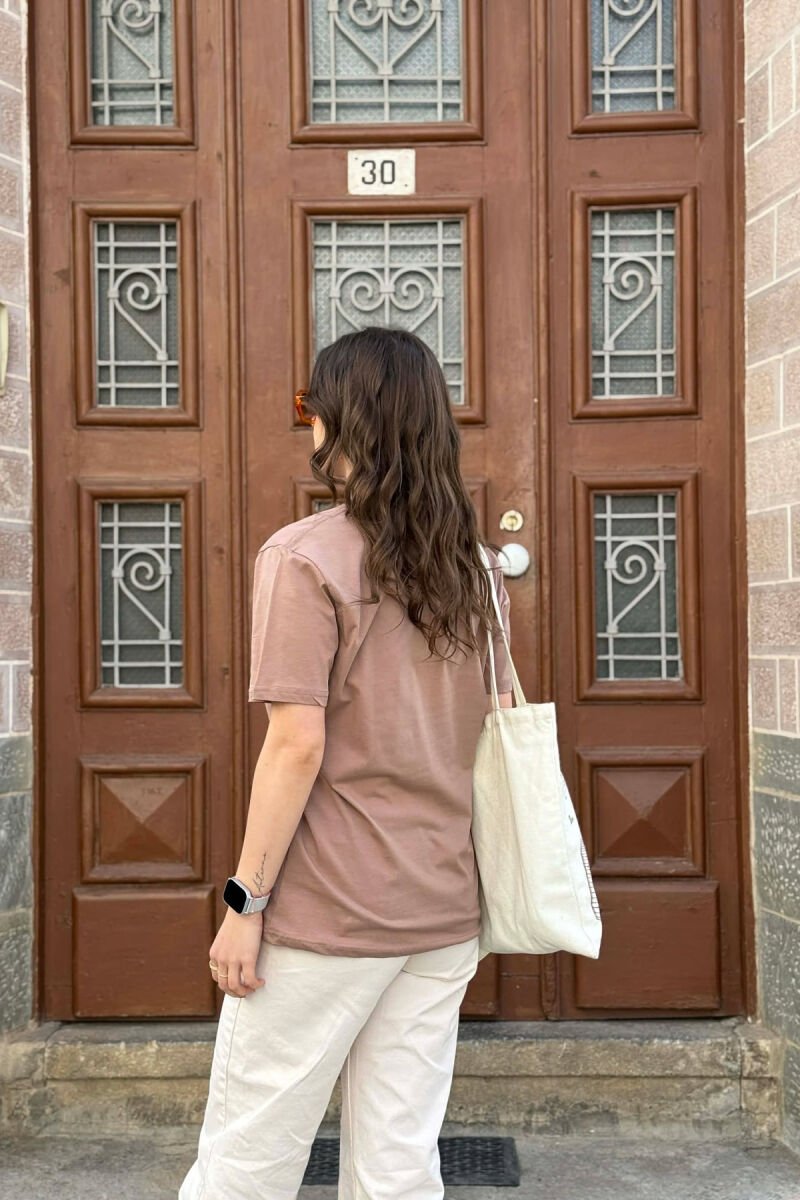 ONE COLOR SIMPLE ROUND NECK WOMEN T-SHIRT + 6 PAIR SOCKS KHAKI / KAKI - 3