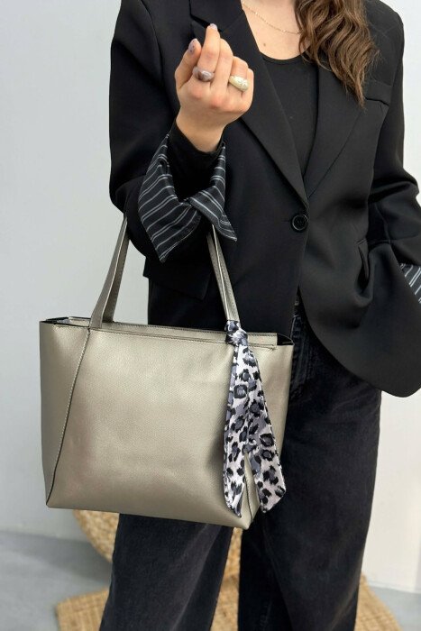 ONE COLOR SIMPLE SCARF DETAIL WOMEN BAG GREY/GRI - KLAUDIO FASHION