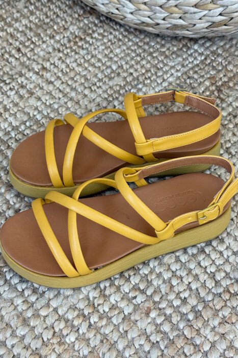 ONE COLOR SIMPLE STRAP WOMEN SANDALS YELLOW/E VERDHE 