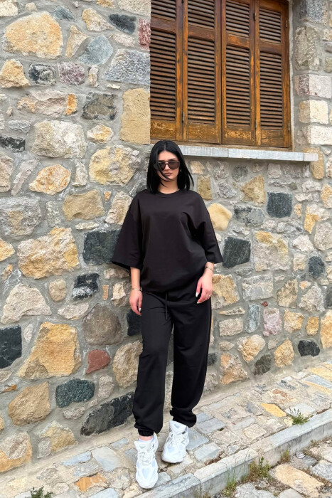 SET NJE NGJYRESH T-SHIRT I THJESHTE + TUTA PER FEMRA NE NGJYRE TE ZEZE - TE ZEZE - KLAUDIO FASHION