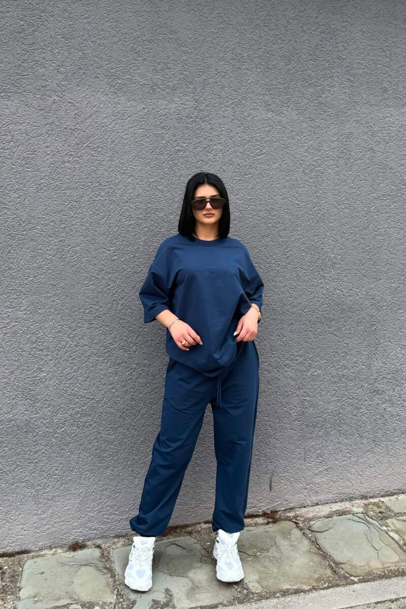 ONE COLOR SIMPLE T-SHIRT + JOGGERS WOMAN SET DARK BLUE/BEE - 4