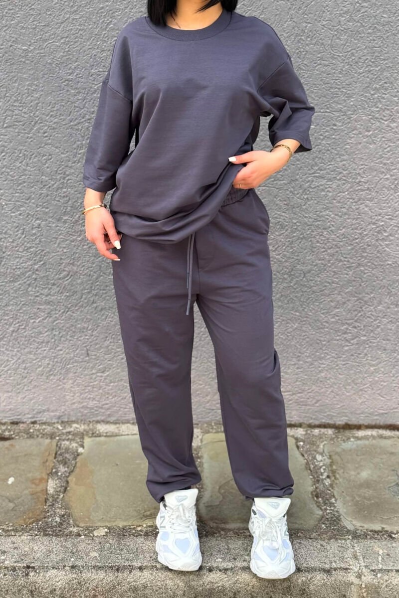 ONE COLOR SIMPLE T-SHIRT + JOGGERS WOMAN SET DARK GREY/GEE - 2