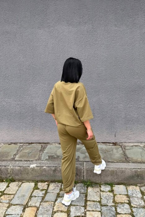 ONE COLOR SIMPLE T-SHIRT + JOGGERS WOMAN SET OLIVE/ULLI - 7