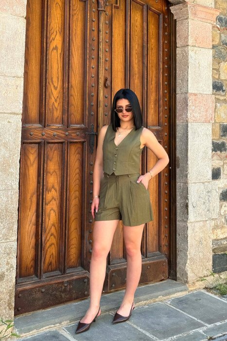 SET NJE NGJYRESH I THJESHTE JELEK + SHORTS PER FEMRA NE NGJYRE JESHILE - KLAUDIO FASHION