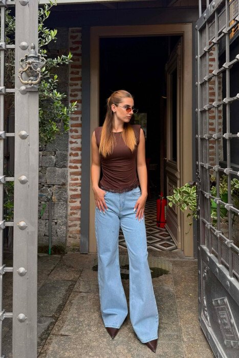 XHINSE TE THJESHTA NJE NGJYRESHE TE GJERA PER FEMRA NE NGJYRE BLU E ZBARDHUR - KLAUDIO FASHION