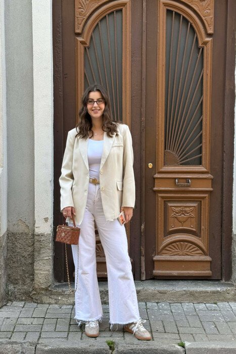 ONE COLOR SIMPLE WOMAN JACKET CREAM/KREM 