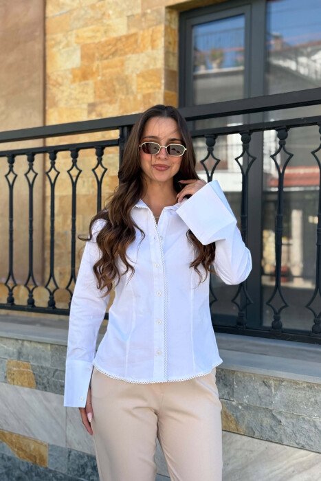 ONE COLOR SIMPLE WOMAN SHIRT WHITE-E BARDHE - KLAUDIO FASHION