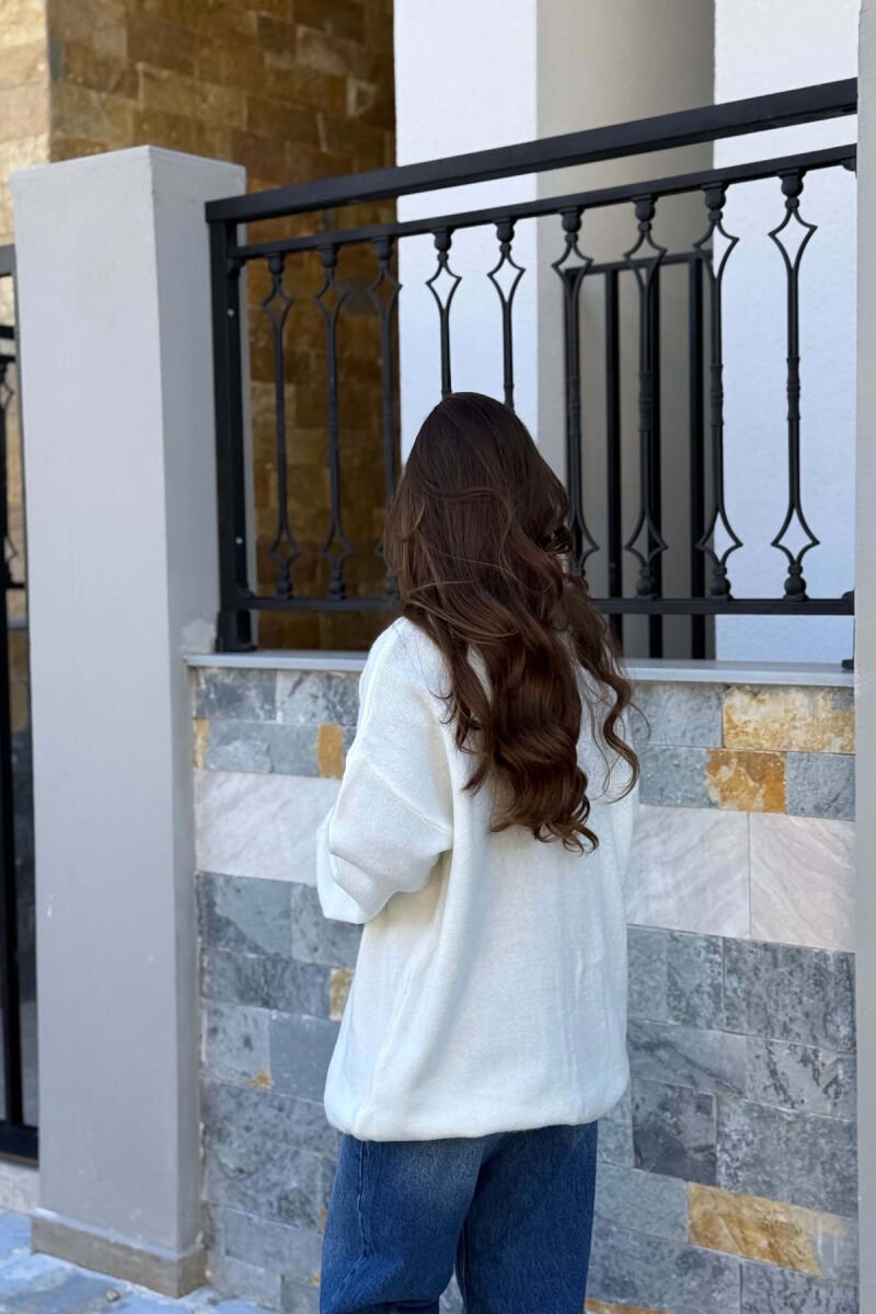 ONE COLOR SIMPLE WOMAN SWEATER CREAM/KREM - 3
