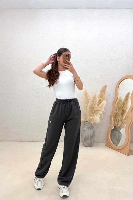 ONE COLOR SIMPLE WOMAN SWEATPANTS DARK GREY/GEE - 1