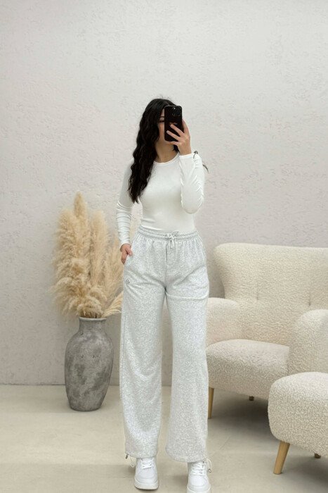 ONE COLOR SIMPLE WOMAN SWEATPANTS LIGHT GREY/GZ - KLAUDIO FASHION