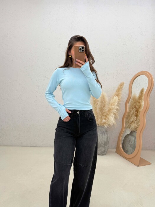 ONE COLOR SIMPLE WOMAN SWEATSHIRT LIGHTBLUE/BZ - KLAUDIO FASHION