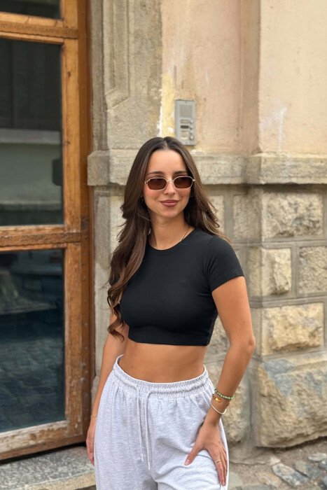 ONE COLOR SIMPLE WOMAN T-SHIRT BLACK/ E ZEZE - KLAUDIO FASHION