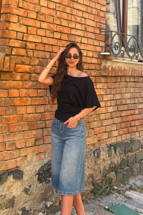ONE COLOR SIMPLE WOMAN T-SHIRT BLACK/ E ZEZE - KLAUDIO FASHION