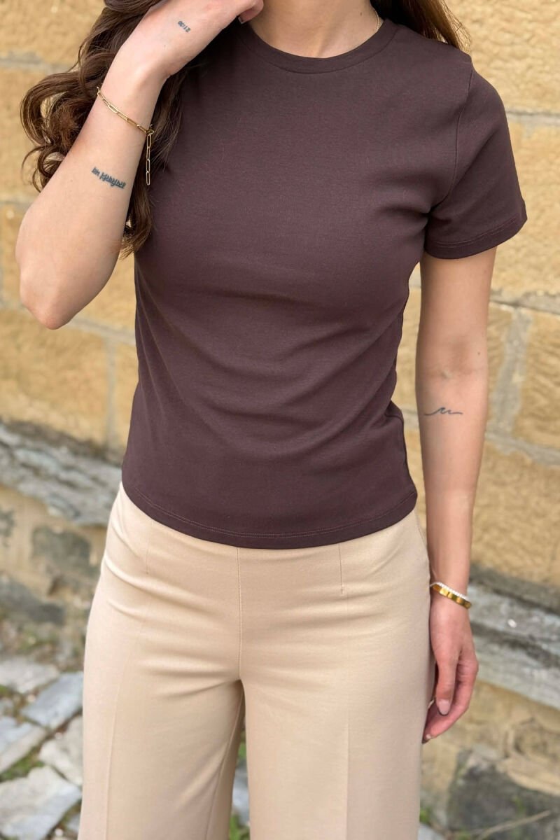 ONE COLOR SIMPLE WOMAN T-SHIRT DARK BROWN/KAE - 4