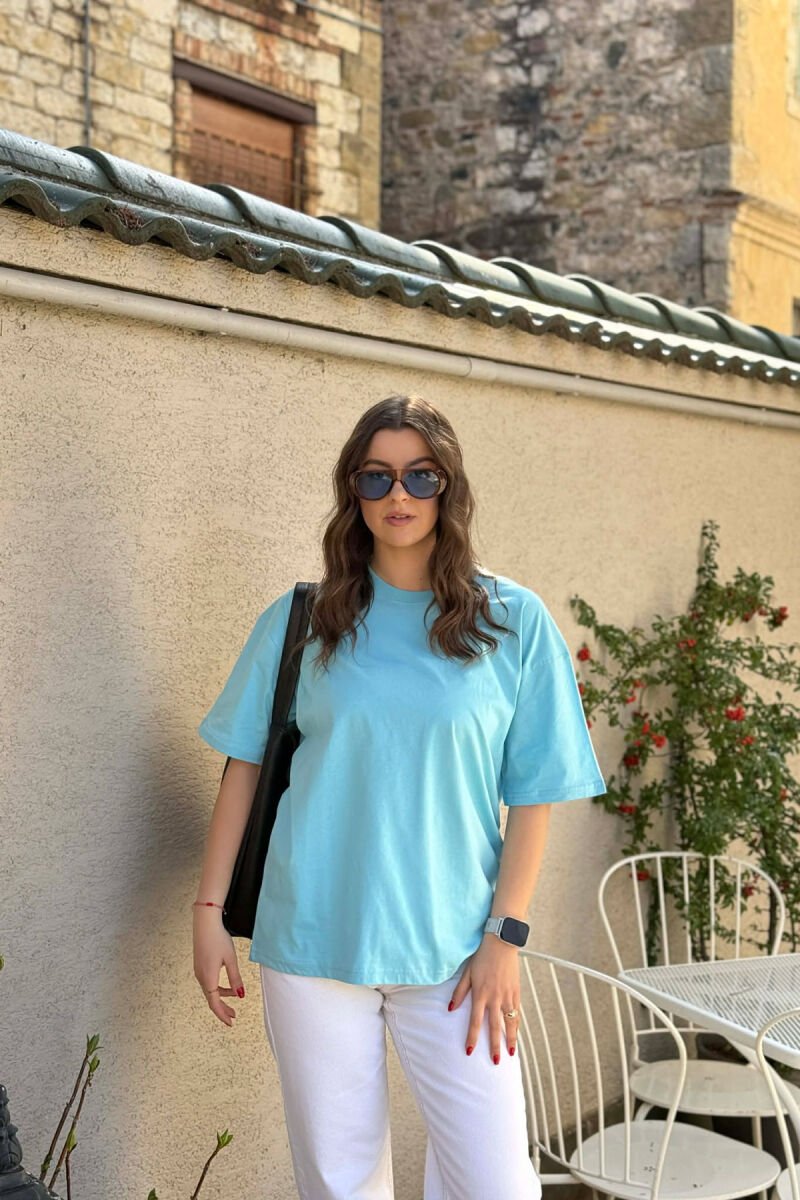 ONE COLOR SIMPLE WOMAN T-SHIRT + 6 PAIR SOCKS BABY BLUE/BLU BY - 4