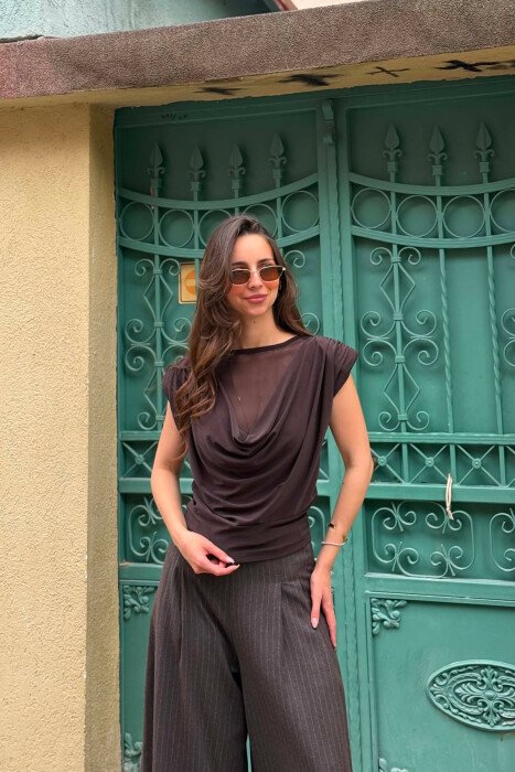 ONE COLOR SIMPLE WOMAN TANK TOP DARK BROWN/KAE - 1