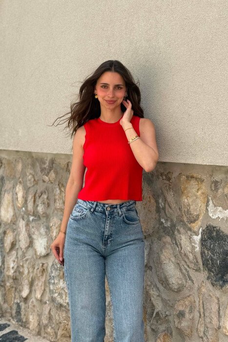 ONE COLOR SIMPLE WOMAN TANK TOP RED/E KUQE - KLAUDIO FASHION
