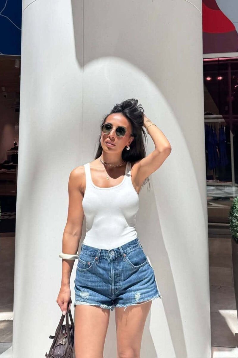 ONE COLOR SIMPLE WOMAN TANK TOP WHITE-E BARDHE - 1