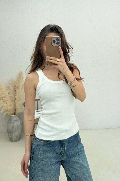 ONE COLOR SIMPLE WOMAN TANK TOP WHITE-E BARDHE - KLAUDIO FASHION