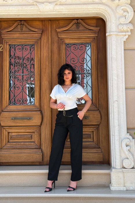 PANTALLONA TE THJESHTA NJE NGJYRESHE PER FEMRA NE NGJYRE TE ZEZE - KLAUDIO FASHION