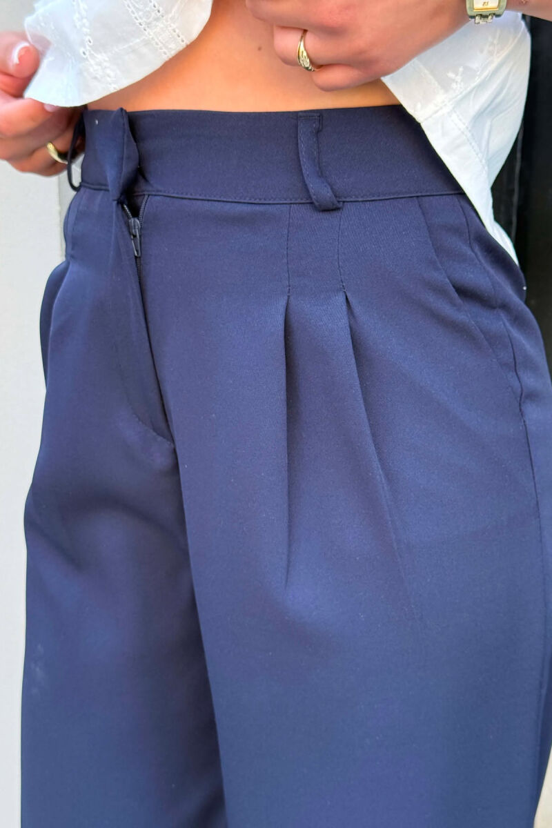 ONE COLOR SIMPLE WOMAN TROUSERS BLUE/BLU - 5