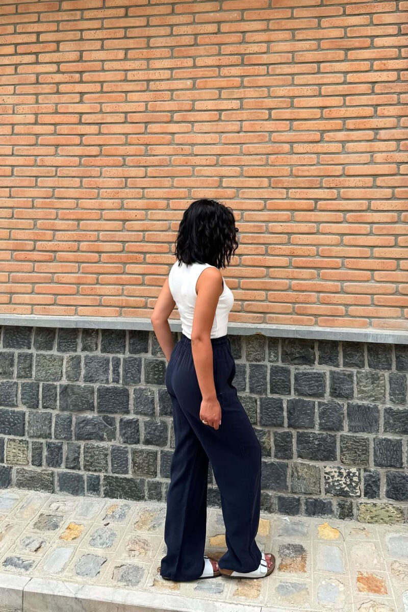 ONE COLOR SIMPLE WOMAN TROUSERS DARK BLUE/BEE - 3