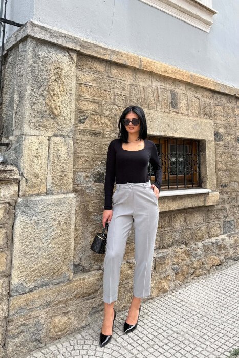 ONE COLOR SIMPLE WOMAN TROUSERS GREY/GRI - KLAUDIO FASHION