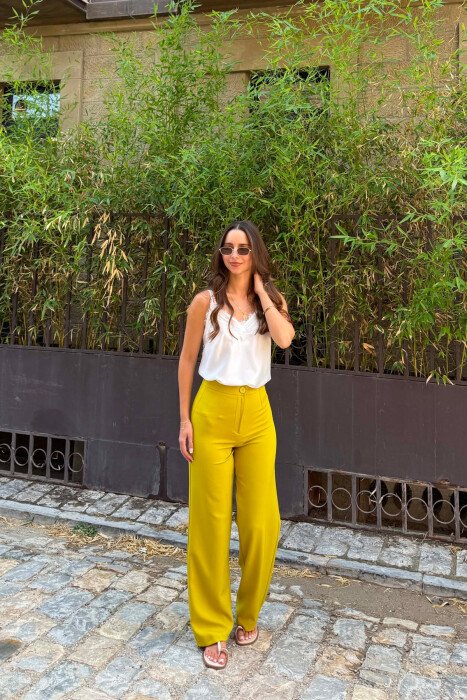 ONE COLOR SIMPLE WOMAN TROUSERS PISTACHIO - KLAUDIO FASHION