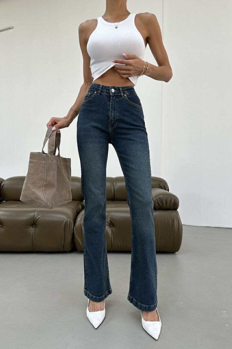 ONE COLOR SIMPLE WOMEN JEANS DARK BLUE/BEE - 6