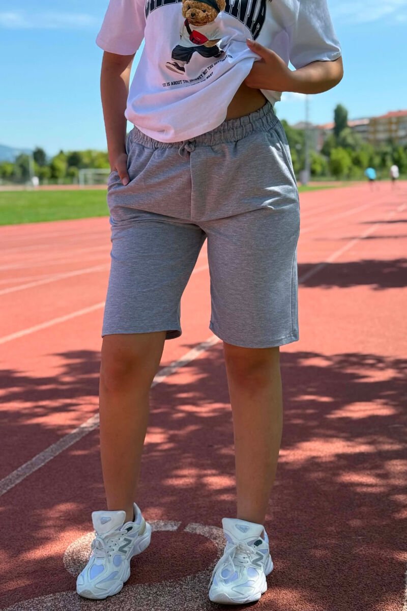 ONE COLOR SIMPLE WOMEN SHORT SWEATPANTS LIGHT GREY/GZ - 4