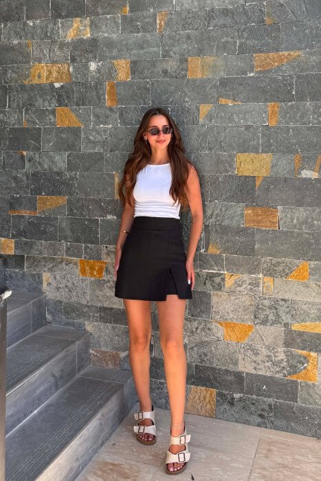 ONE COLOR SIMPLE WOMEN SKORT BLACK/ E ZEZE - 1