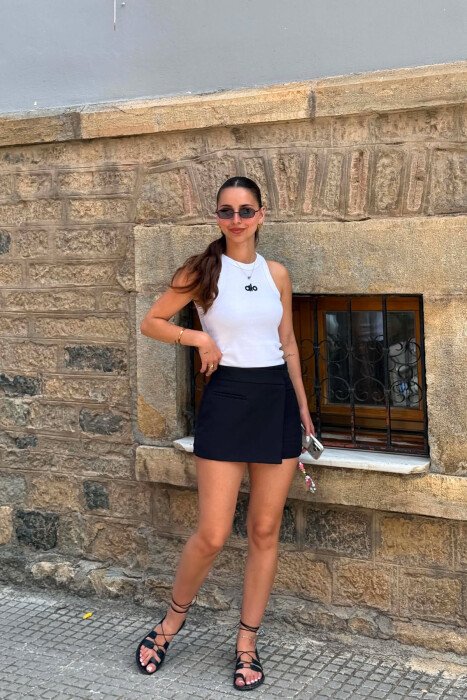 ONE COLOR SIMPLE WOMEN SKORT BLACK/ E ZEZE 