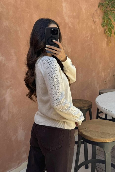 ONE COLOR SIMPLE WOMEN SWEATER CREAM/KREM - 4