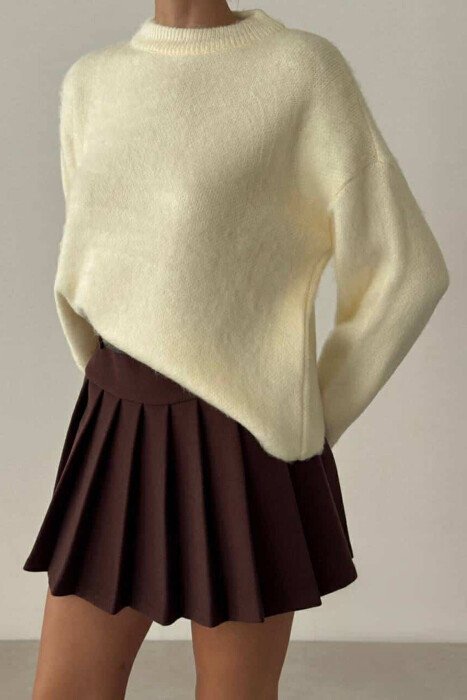 ONE COLOR SIMPLE WOMEN SWEATER CREAM/KREM 